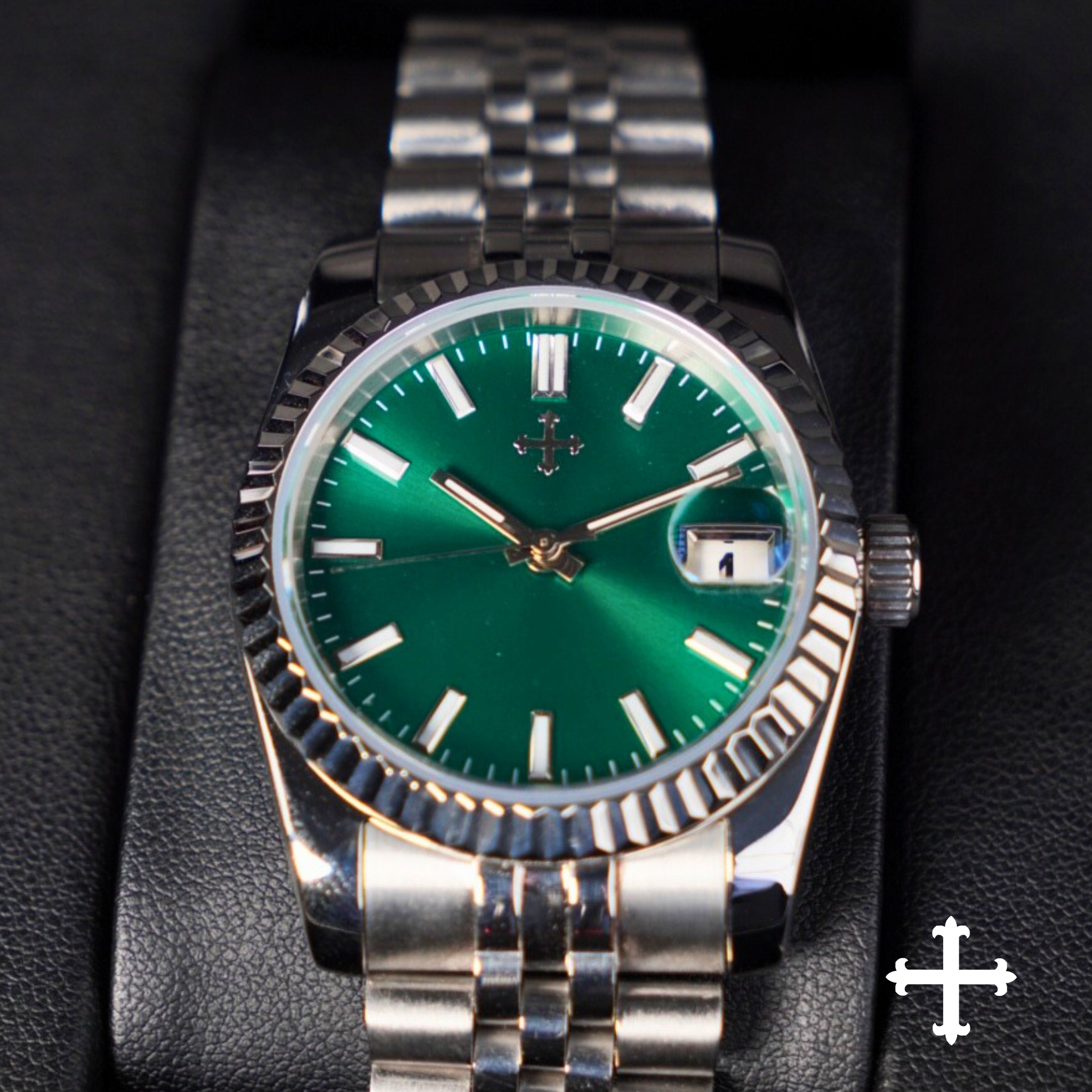 Silver Emerald