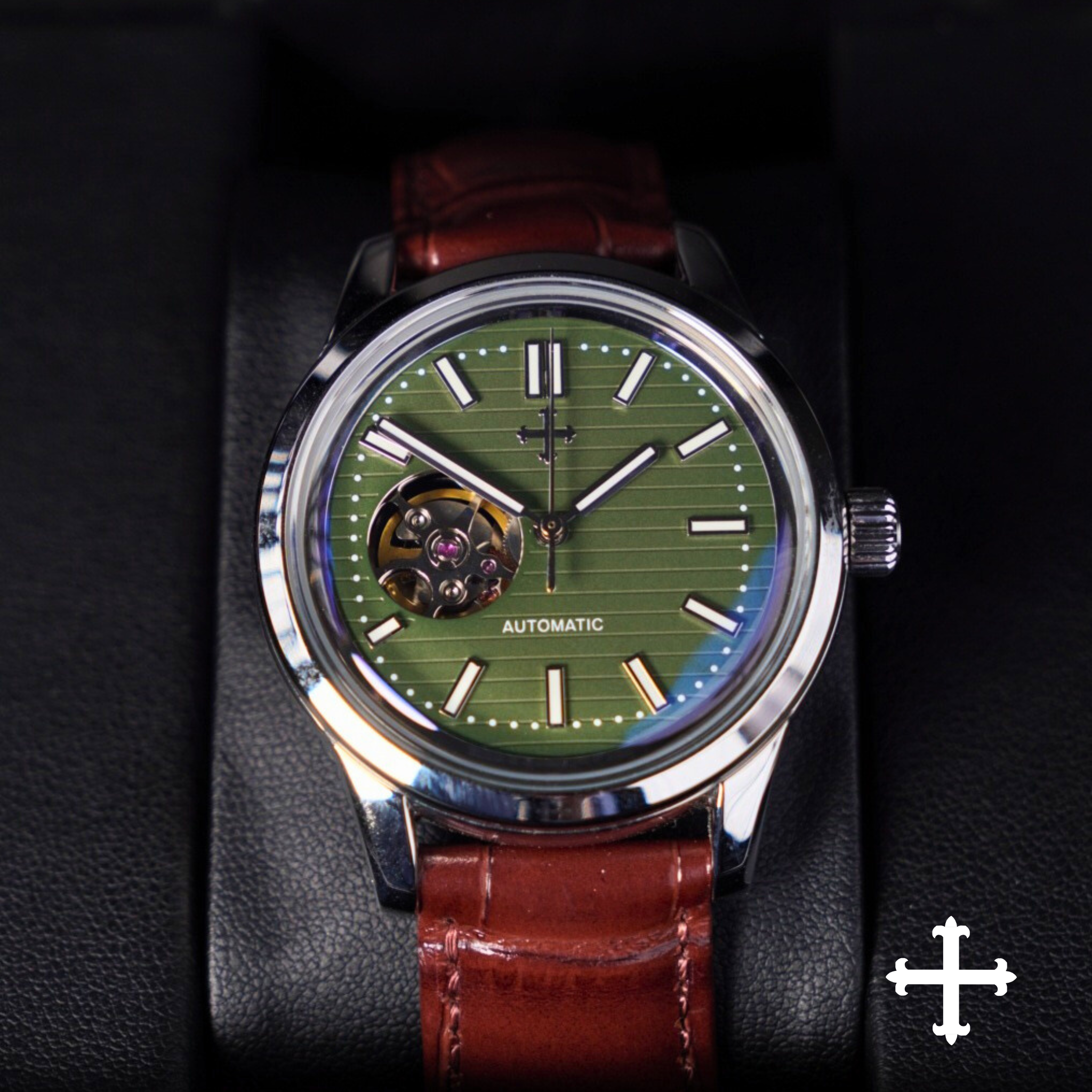 Portofino - Open Heart - Fern Frond