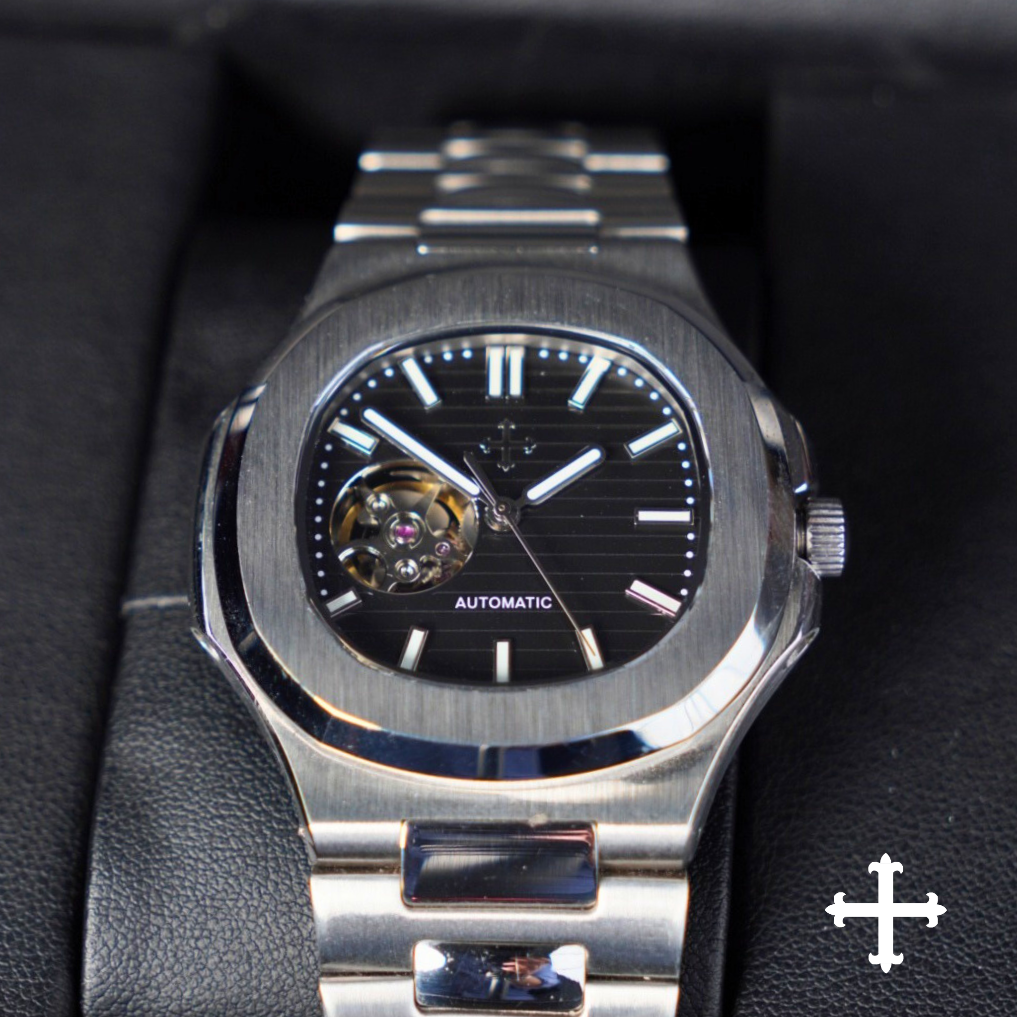 Cypress Black Ocean - Open Heart